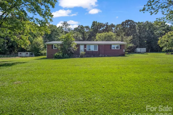 182 LONGVIEW DR