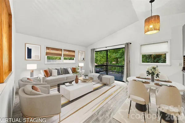 117 VIEW DE LAKE DR 2