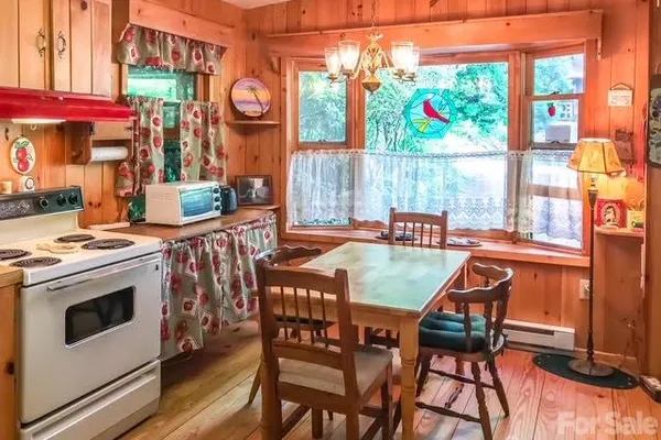 115 SPRING BROOK RD