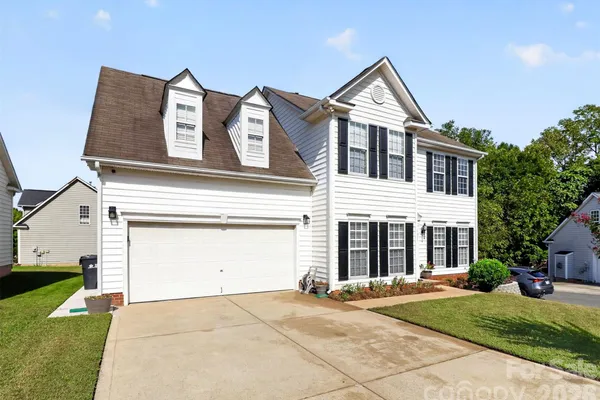 1811 JEFFREY BRYAN DR