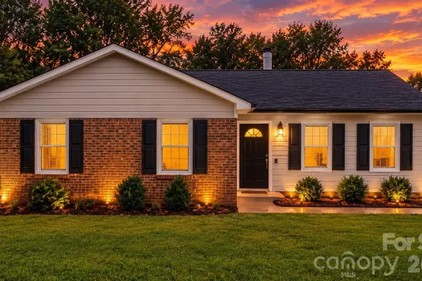 2115 TEDDINGTON DR