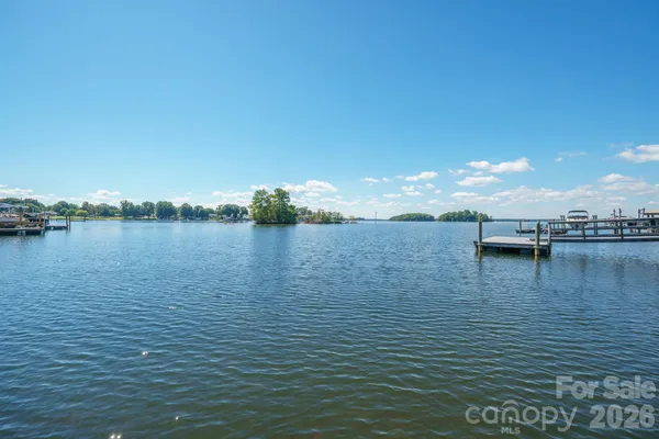 20919 ISLAND FOREST DR