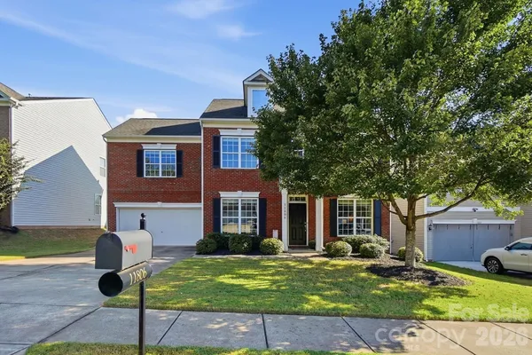 11806 CAROLINA BLOSSOM LN