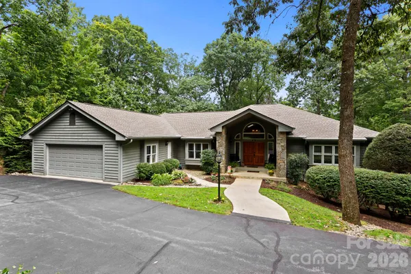 324 KENMURE DR