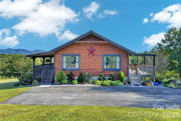 242 FALLING CREEK DR