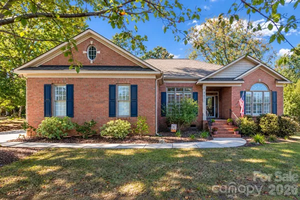 5650 LANDALE CT