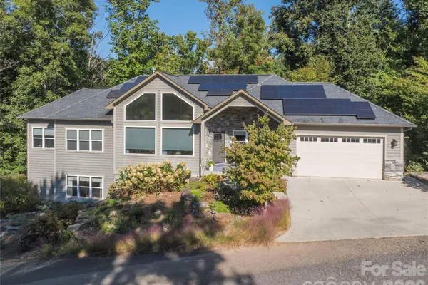 18 HERRON VIEW LN