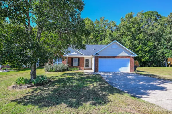 2425 RIVER CHASE DR