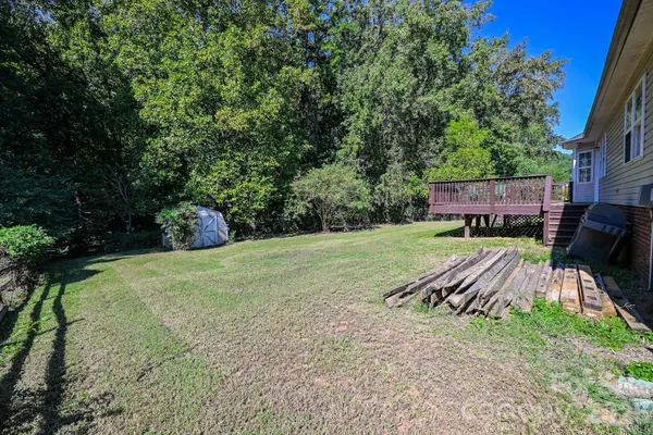 2425 RIVER CHASE DR