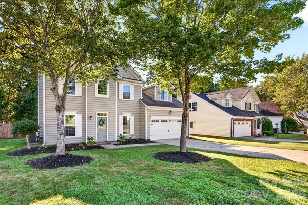3700 BROOKSTONE TRL