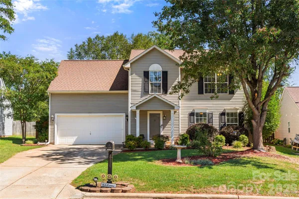 124 EMILY IVY CT