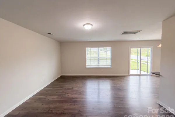 1554 GASTON MOUNTAIN DR