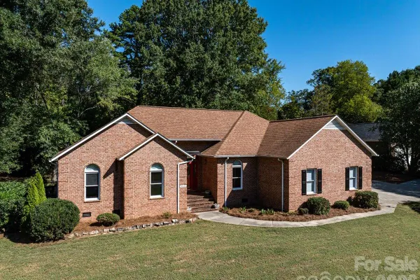 8636 SHERRILLS CREEK DR