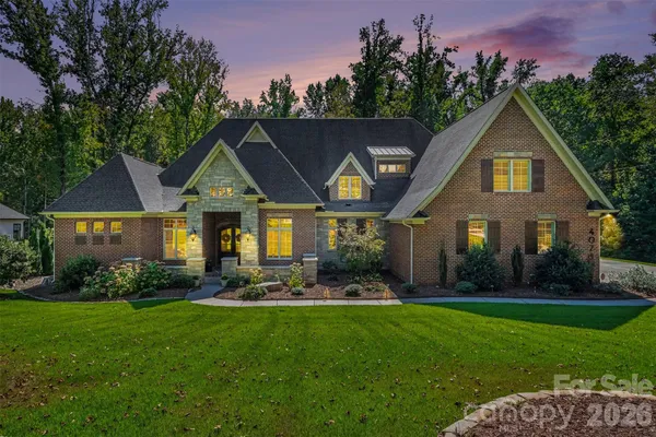 4071 POPLAR RIDGE DR