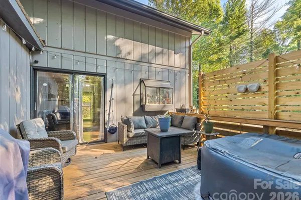 177 FOREST DR