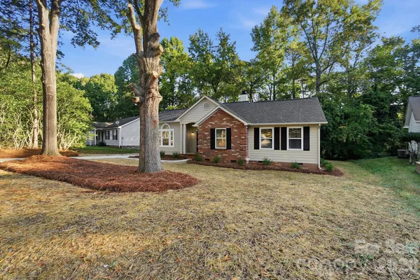 6044 ACADIAN WOODS DR