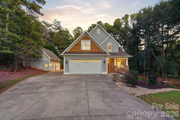 5596 BRIDGEWATER DR