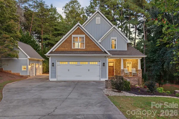 5596 BRIDGEWATER DR