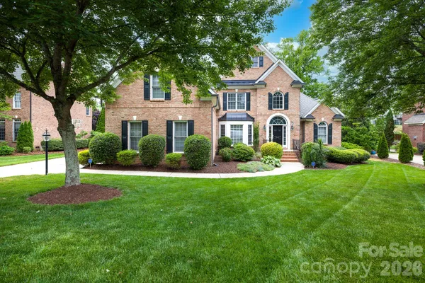 886 HICKORY STICK DR