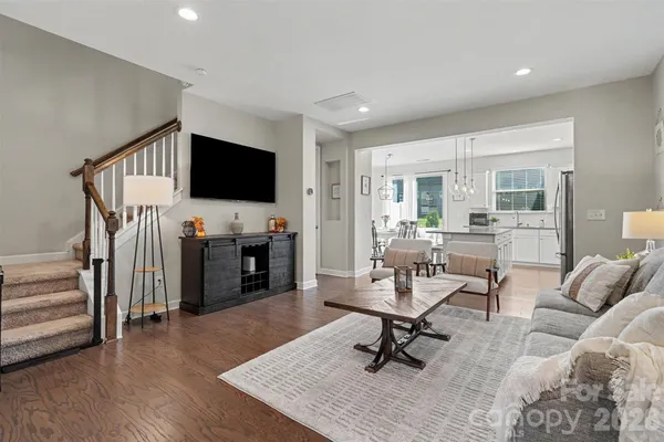 5624 GARROW GLEN RD