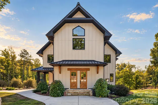 222 GREENBAY RD
