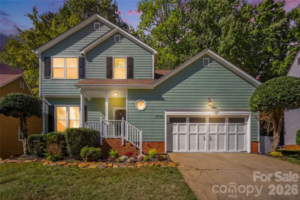 9732 WHITEWOOD TRL