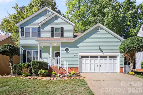 9732 WHITEWOOD TRL