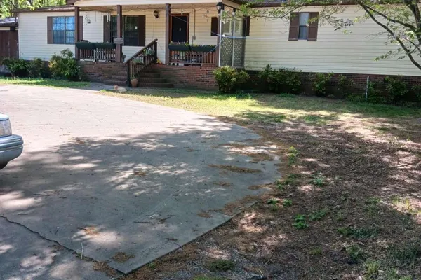 163 BARKLEY DR