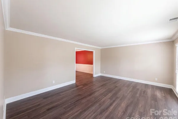 201 WAINSLEY PL