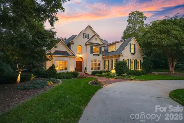 811 BASS LANDING PL