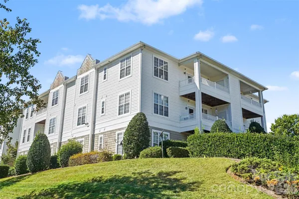 18711 RUFFNER DR 3C