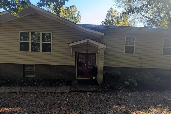 183 FALLS AVE