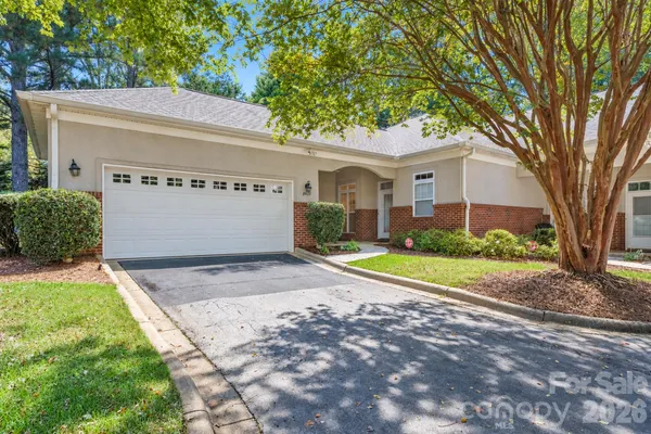 8845 LEGACY LAKE LN