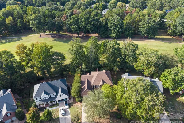 16131 CRANLEIGH DR