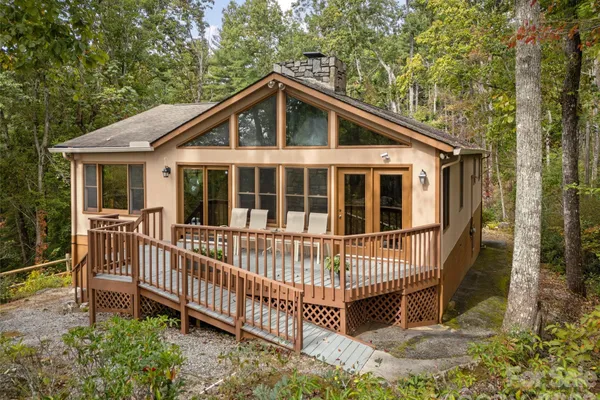 206 SKYLAND ACRES RD
