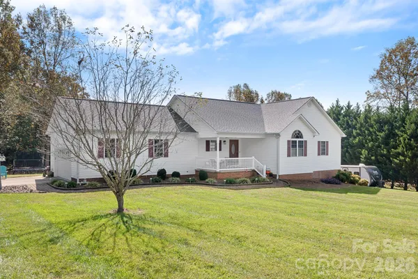 161 CHERRY BLOSSOM LN