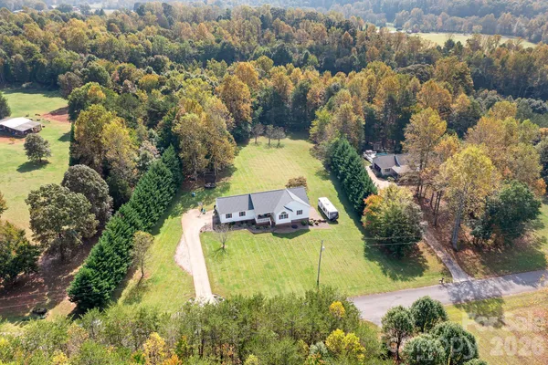 161 CHERRY BLOSSOM LN