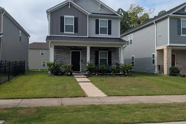 135 EMMETT DR