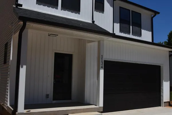 1134 LYNDSEY BROOKE CT