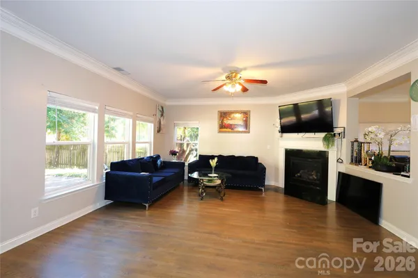 8923 DRIFTWOOD COMMONS CT