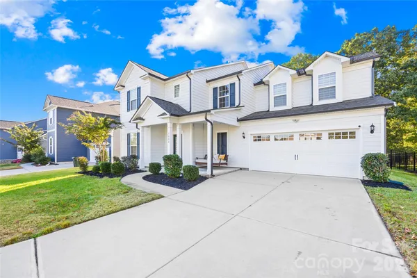 1004 DORSEY DR