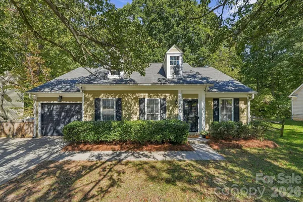13737 GATESTONE LN