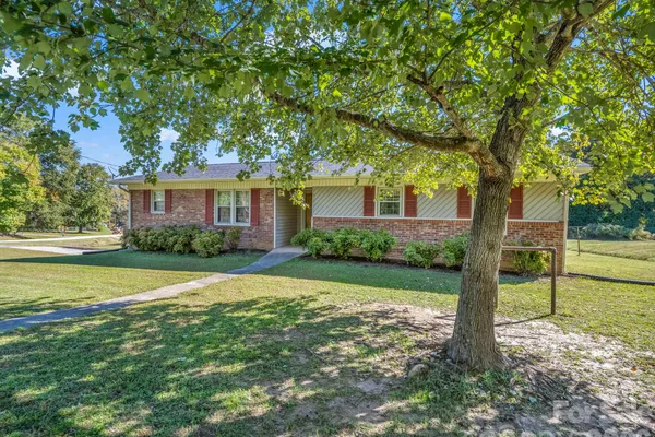 292 BRIDGES DR