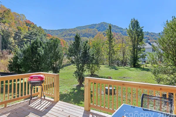 179 JONATHAN CREEK RD