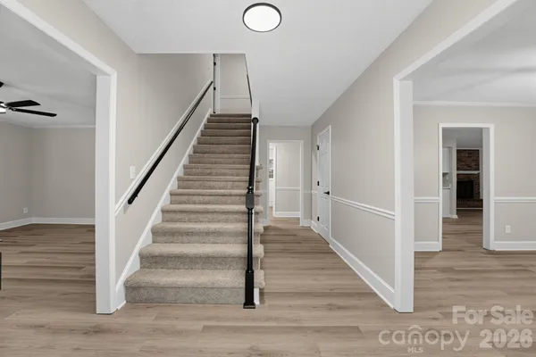 4820 GOLFVIEW CT