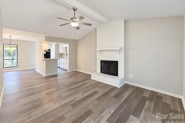 10005 SANTA FE LN
