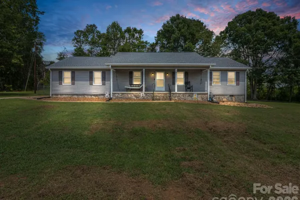 266 ASHELAND DR