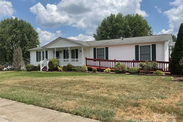 1695 LEMMING DR