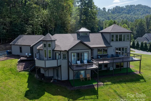 639 BYERS COVE RD