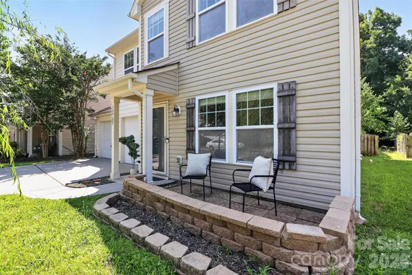 15705 LAKEPOINT FOREST DR